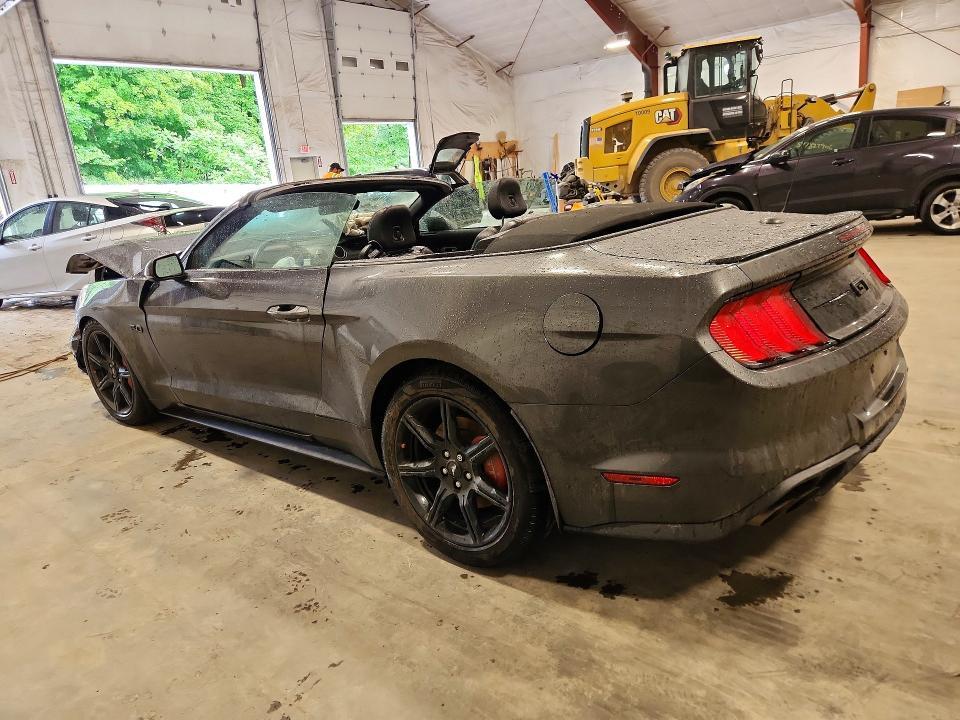 2020 FORD MUSTANG GT — Фото 2 из 13