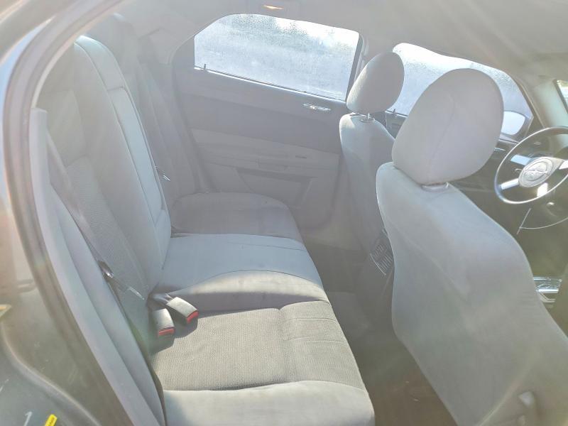2005 CHRYSLER 300 — Фото 10 из 12