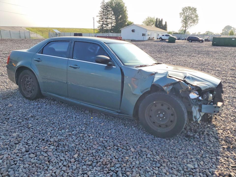 2005 CHRYSLER 300 — Фото 4 из 12