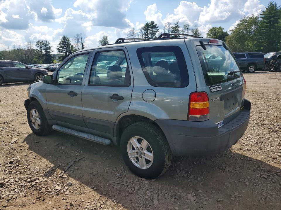 2005 FORD ESCAPE XLS — Фото 2 из 13
