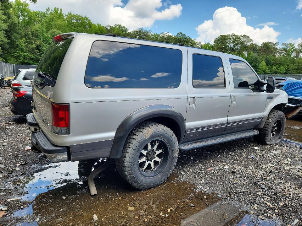 1FMNU41S72EC39533 2002 FORD EXCURSION photo no. 3