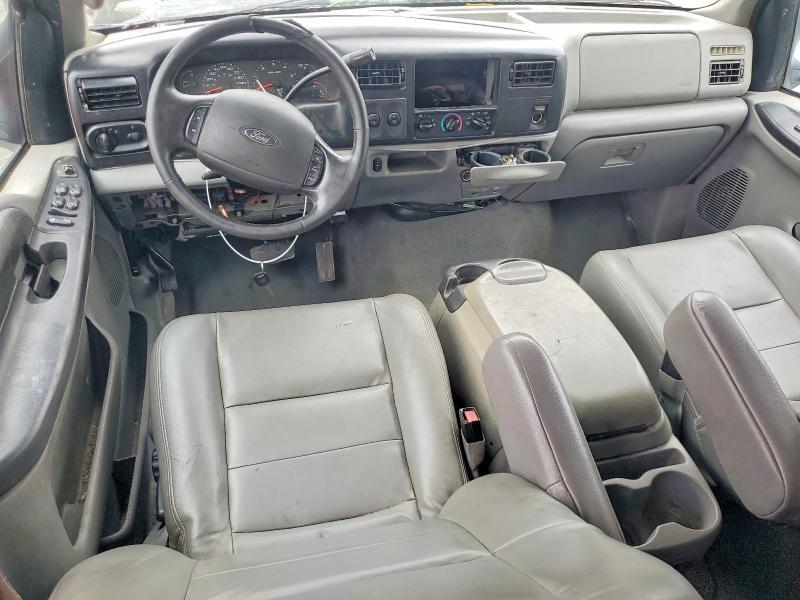 1FMNU40L65EB25750 2005 FORD EXCURSION photo no. 8