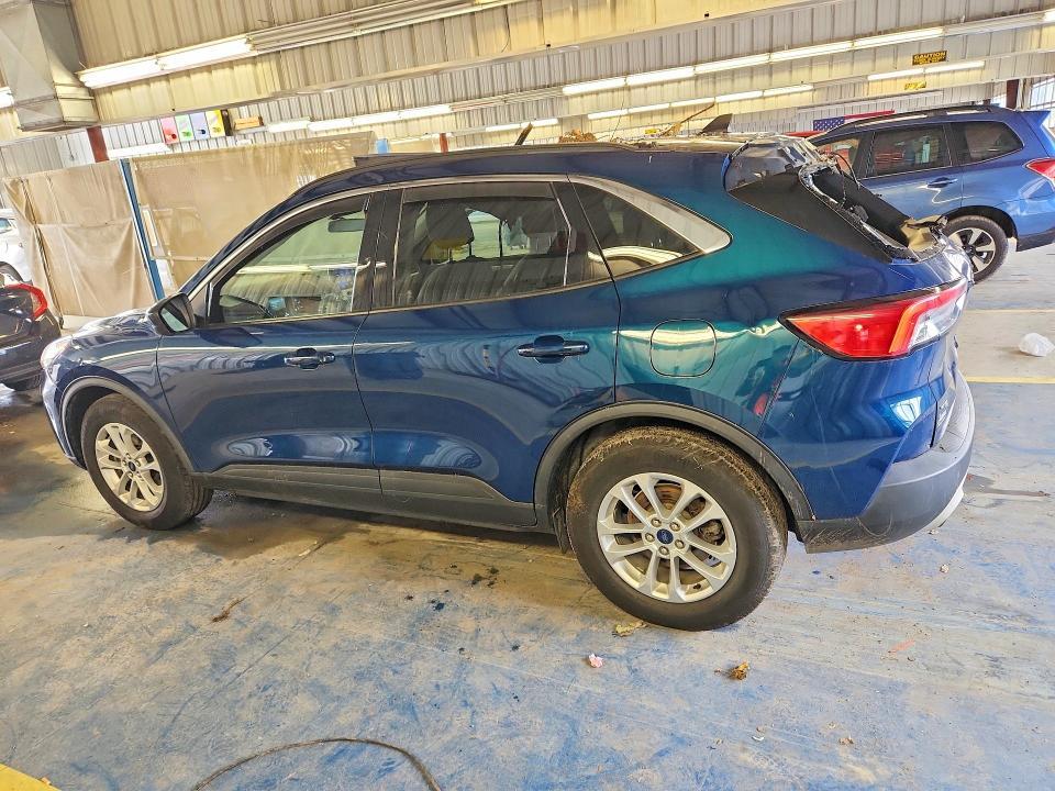 2020 FORD ESCAPE SE — Фото 2 из 13