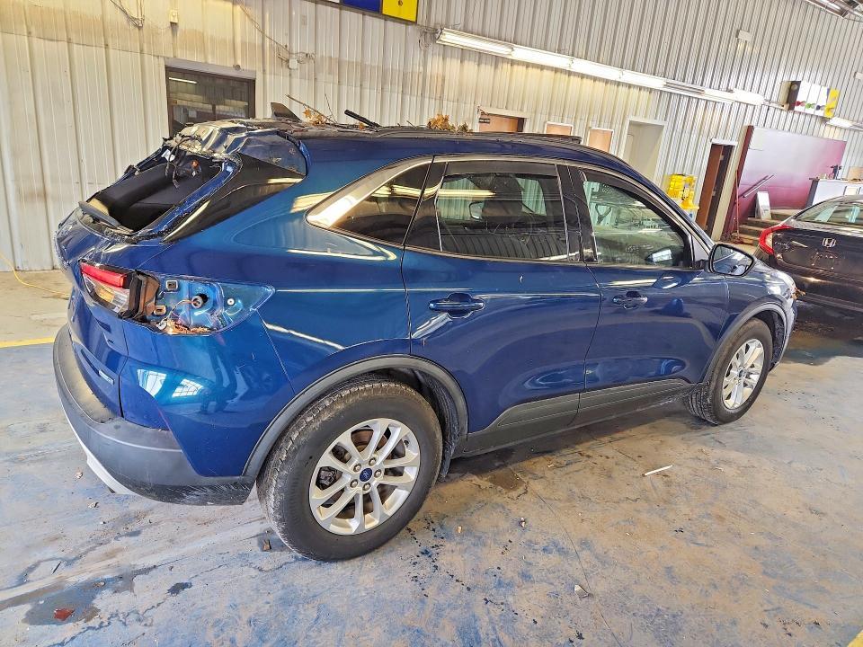 2020 FORD ESCAPE SE — Фото 3 из 13