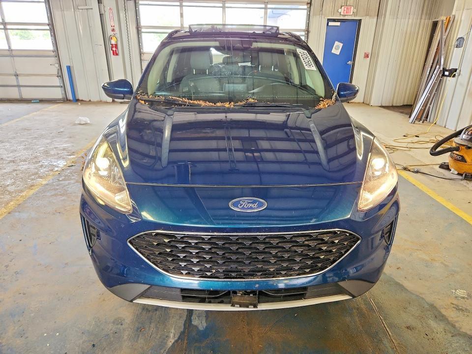 2020 FORD ESCAPE SE — Фото 5 из 13