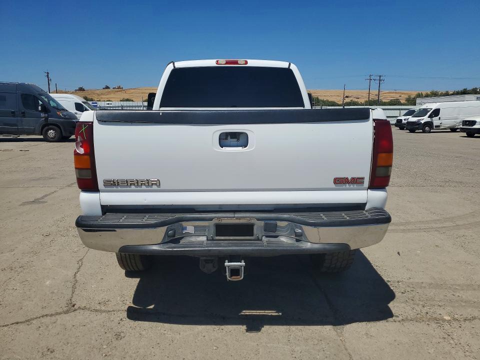 2002 GMC SIERRA K2500 HEAVY DUTY — Фото 6 из 13