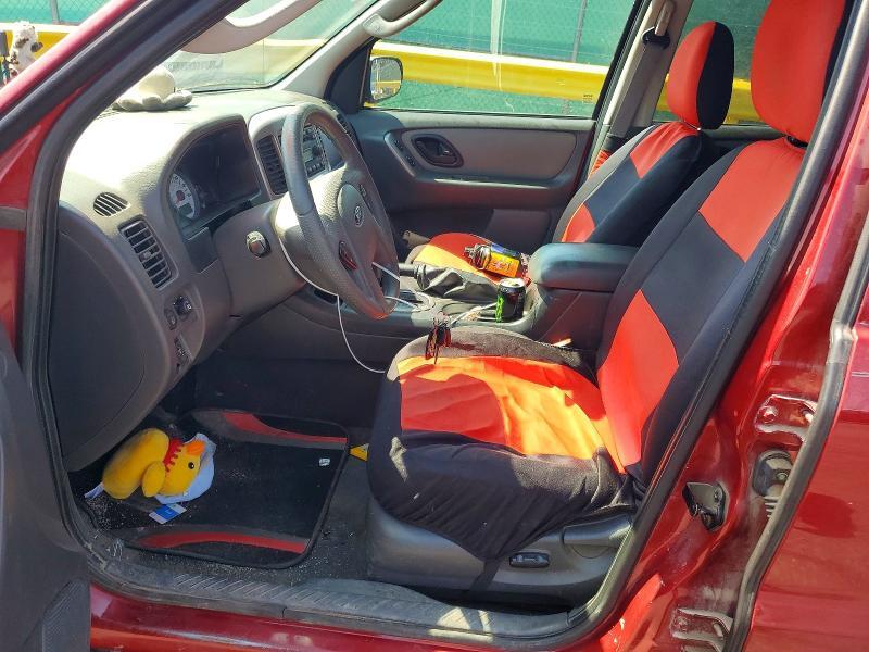 1FMCU93135KB12700 2005 FORD ESCAPE photo no. 7