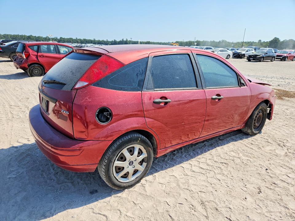 3FAFP37N35R117450 2005 FORD FOCUS photo no. 3