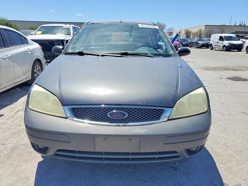 2005 FORD FOCUS ZX3 — Фото 5 из 12