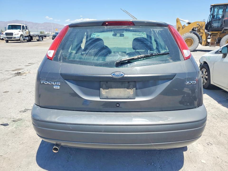 2005 FORD FOCUS ZX3 — Фото 6 из 12