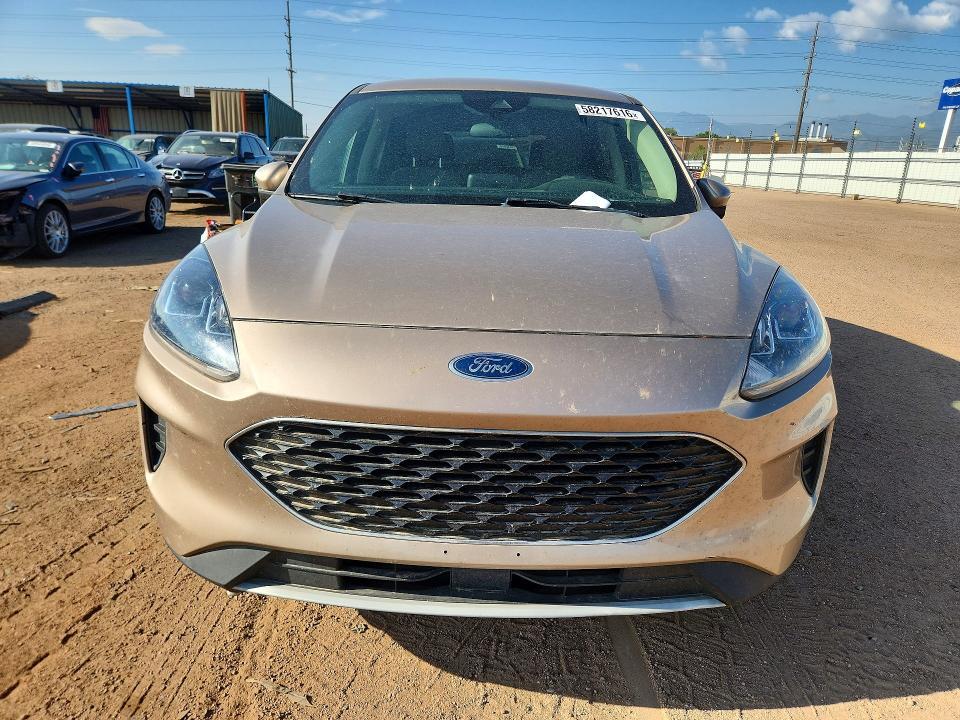 2020 FORD ESCAPE SE — Фото 5 из 12