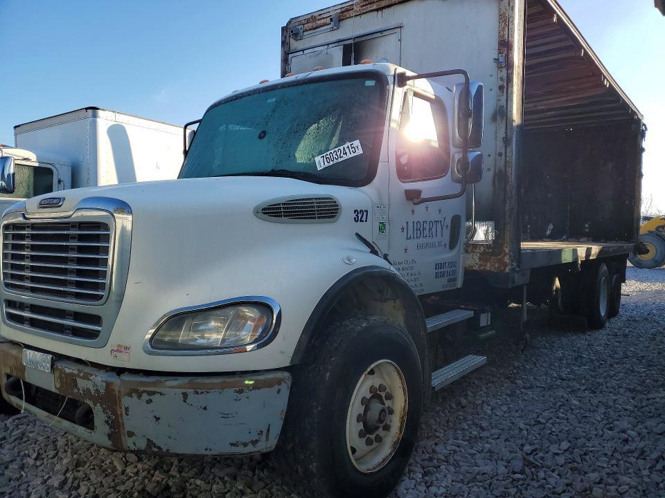 2005 FREIGHTLINER M2 1FVHC5CV35HV06627