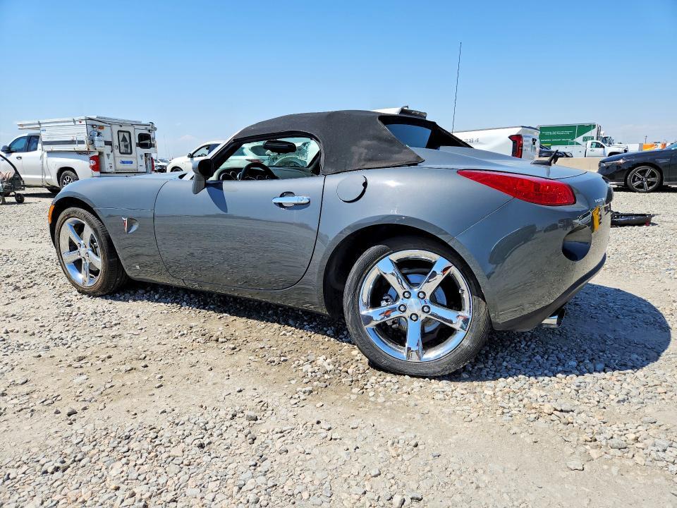 1G2MG35X78Y102532 2008 PONTIAC SOLSTICE photo no. 2