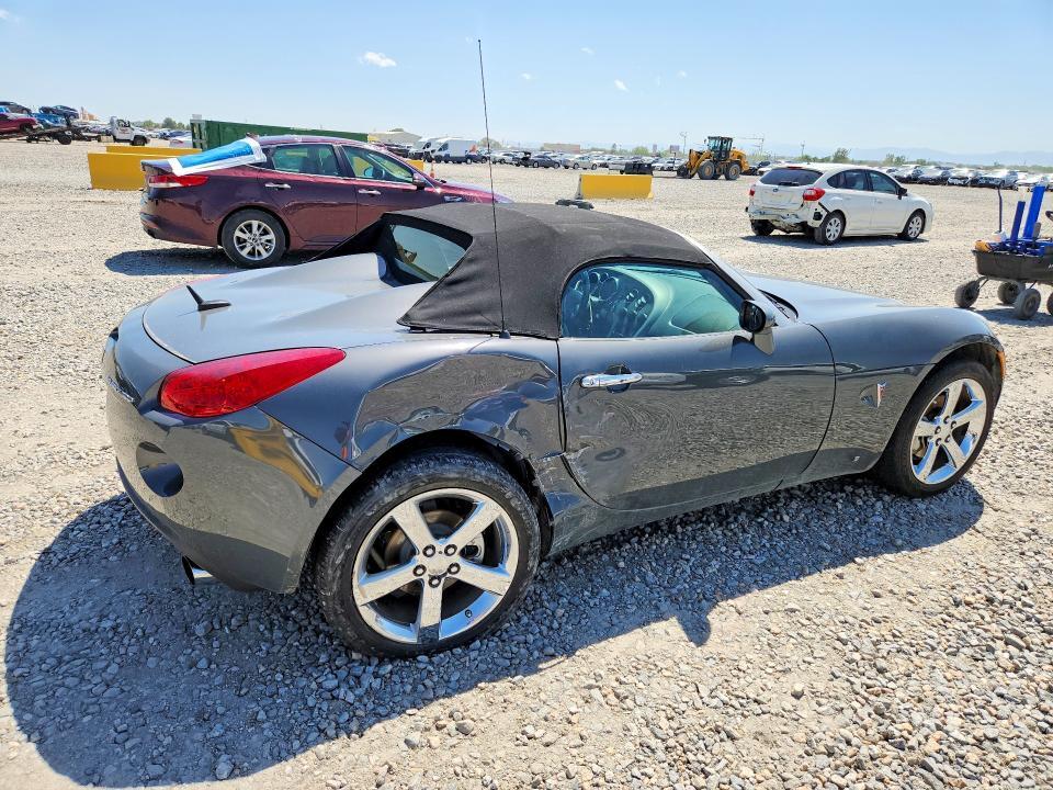 1G2MG35X78Y102532 2008 PONTIAC SOLSTICE photo no. 3