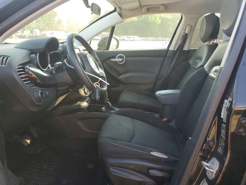 2016 FIAT 500X EASY — Фото 7 из 12