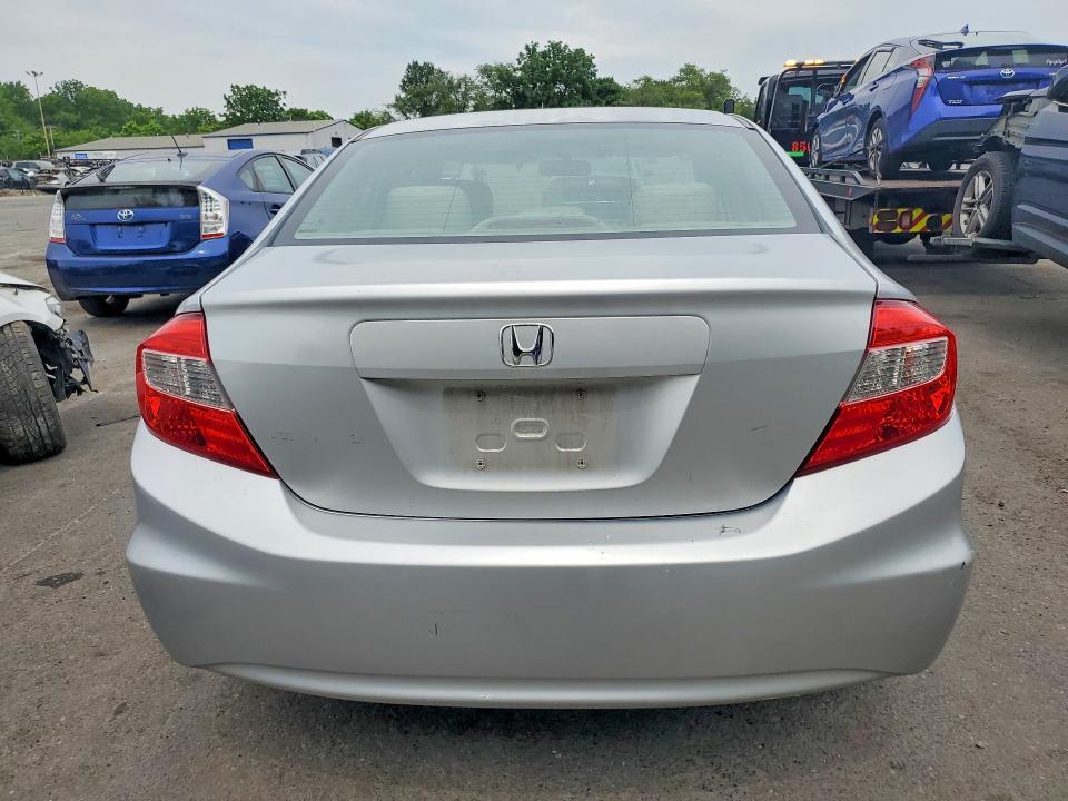 2012 HONDA CIVIC LX — Фото 6 из 12
