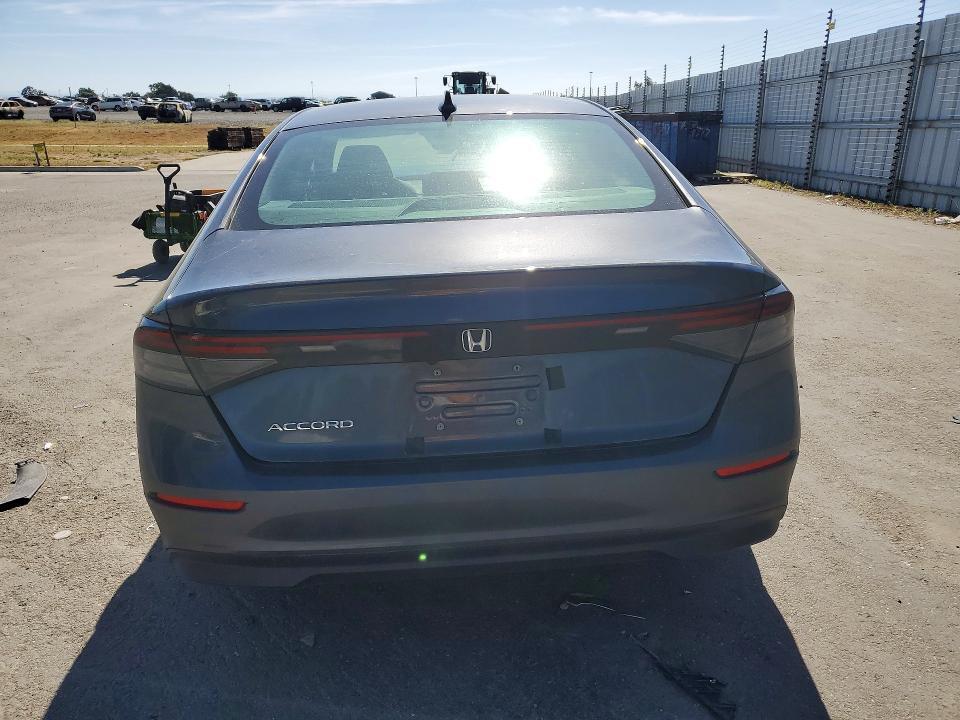 2024 HONDA ACCORD — Фото 6 из 12