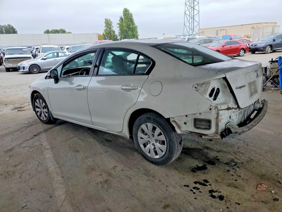 2HGFB2F50CH582265 2012 HONDA CIVIC photo no. 2