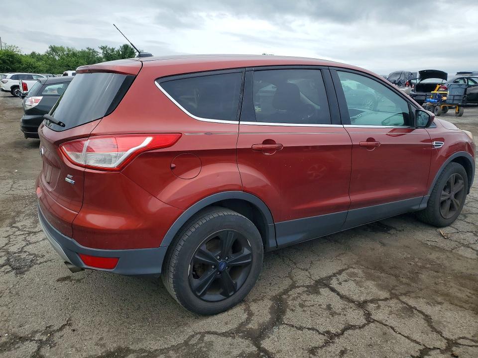 1FMCU9GX8GUA02537 2016 FORD ESCAPE photo no. 3