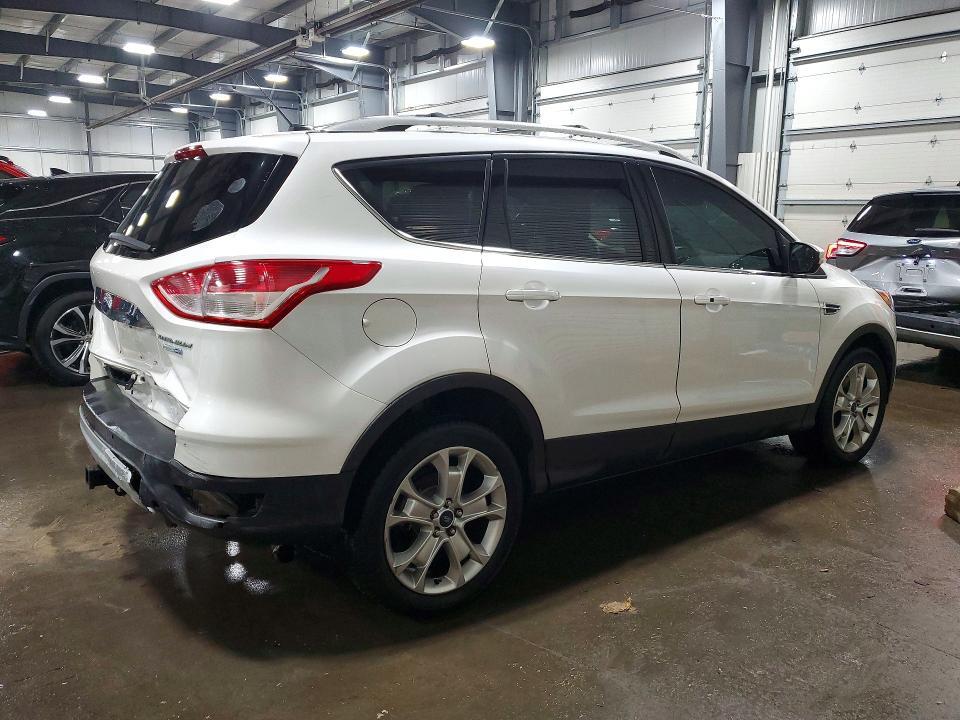 2016 FORD ESCAPE TITANIUM — Фото 3 из 14