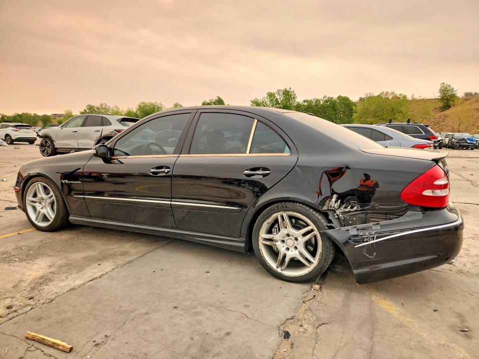 2005 MERCEDES-BENZ E 55 AMG — Фото 2 из 12