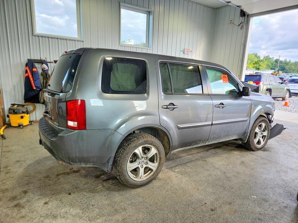 5FNYF4H44CB044556 2012 HONDA PILOT photo no. 3