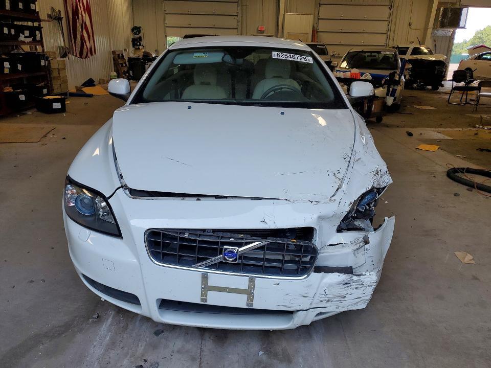 2008 VOLVO C70 T5 — Фото 5 из 12