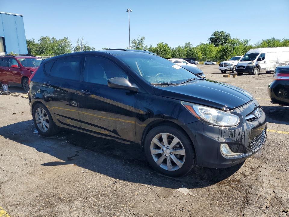 2012 HYUNDAI ACCENT SE — Фото 4 из 13