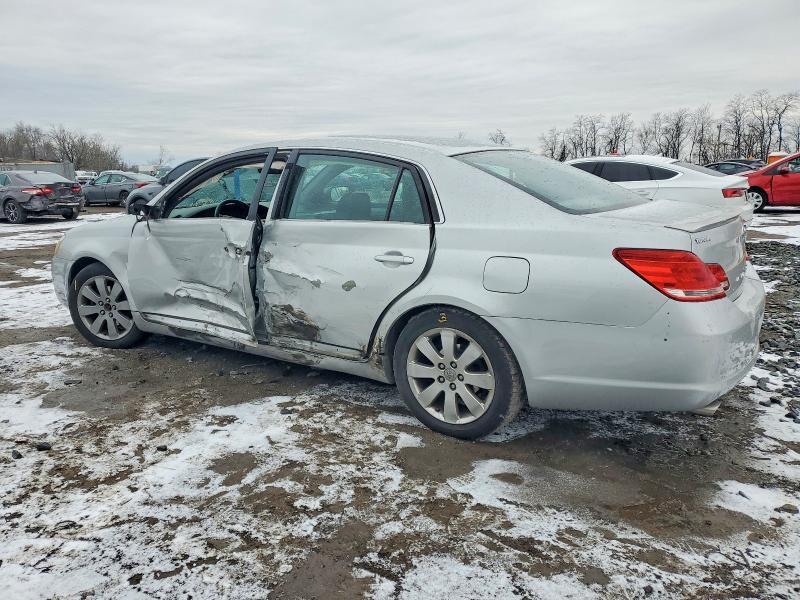 4T1BK36B75U028743 2005 TOYOTA AVALON photo no. 2