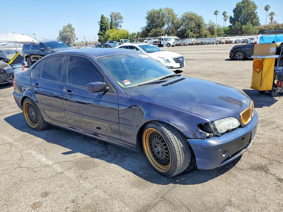 WBAAZ33453PH34381 2003 BMW 325 photo no. 4