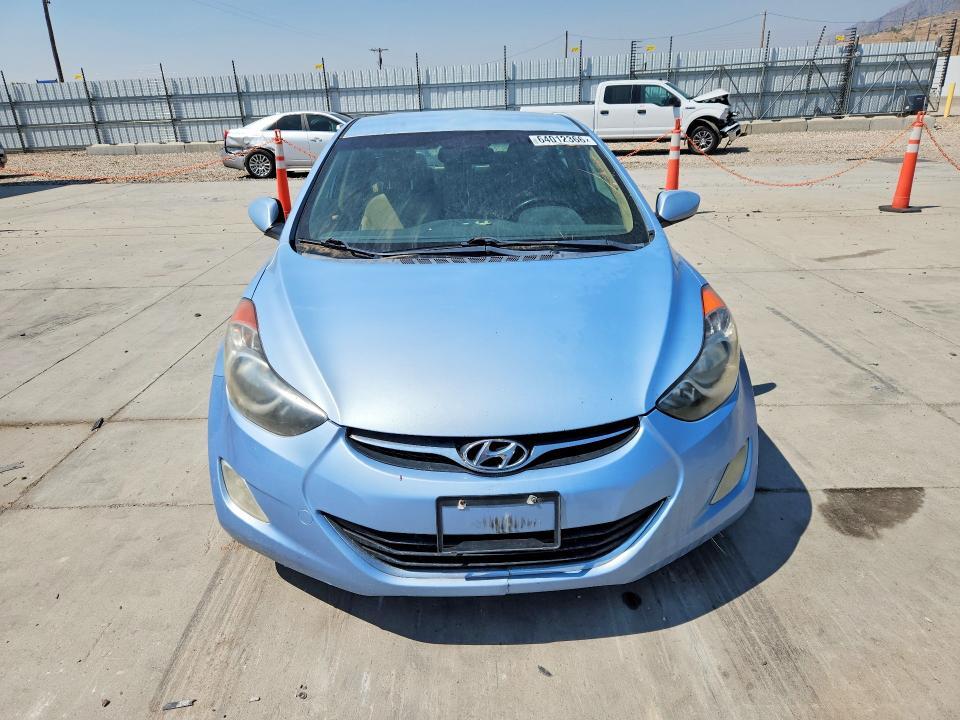 2012 HYUNDAI ELANTRA — Фото 5 из 12