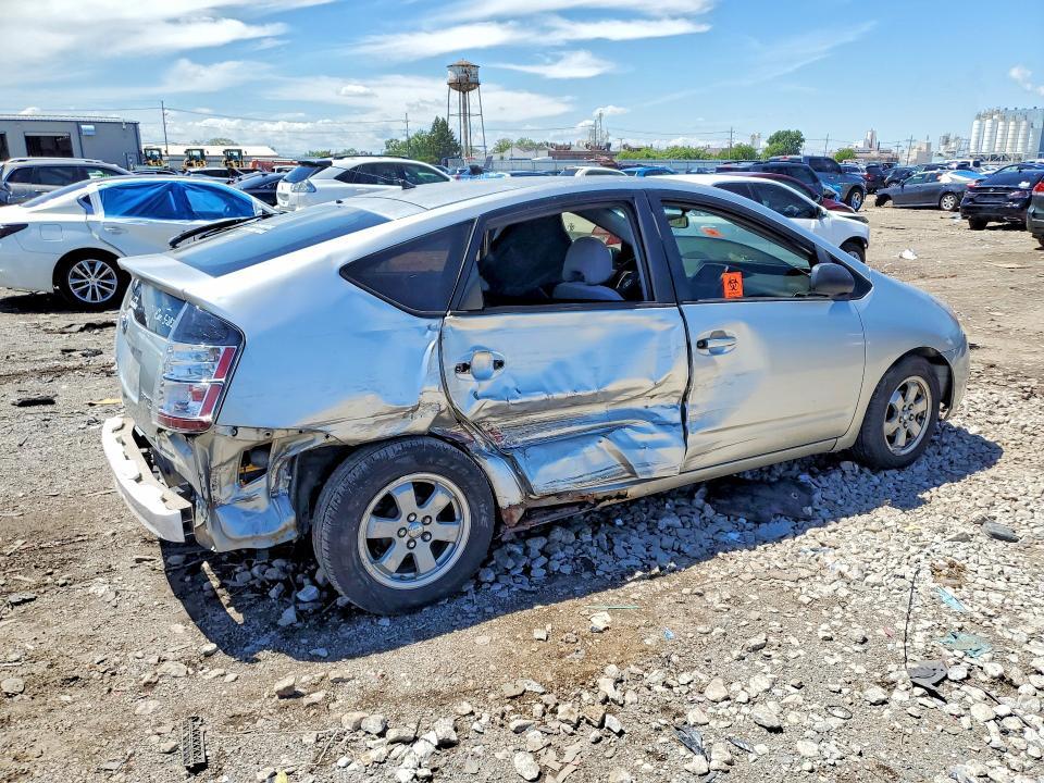JTDKB22U753070244 2005 TOYOTA PRIUS photo no. 3