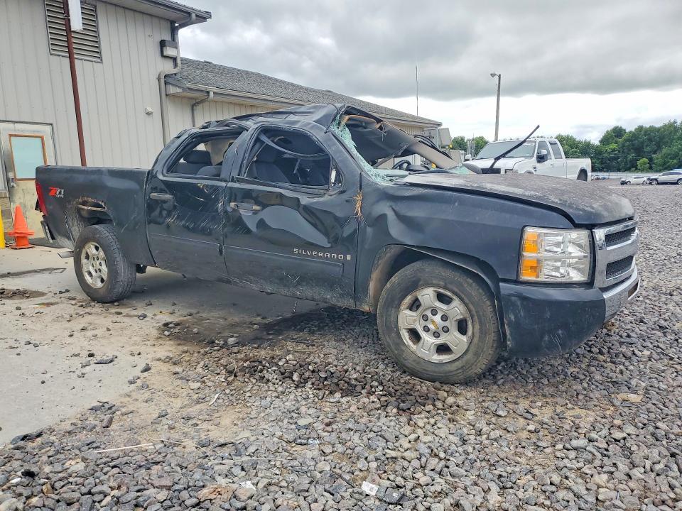 2009 CHEVROLET SILVERADO K1500 LT — Фото 4 из 12