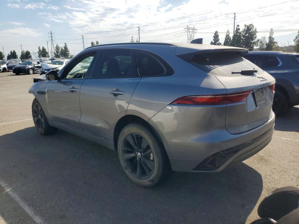 2024 JAGUAR F-PACE R-DYNAMIC S — Фото 2 из 13