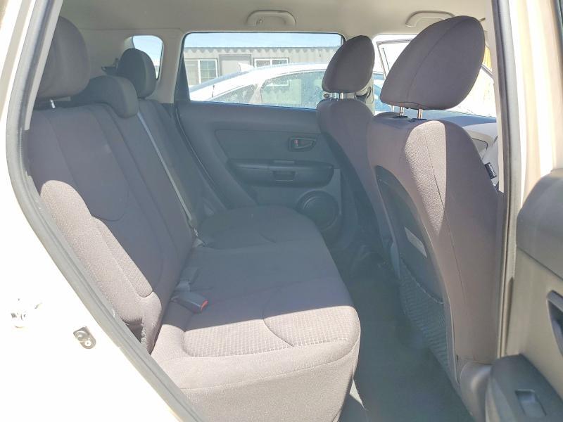 KNDJT2A57C7391371 2012 KIA SOUL photo no. 10