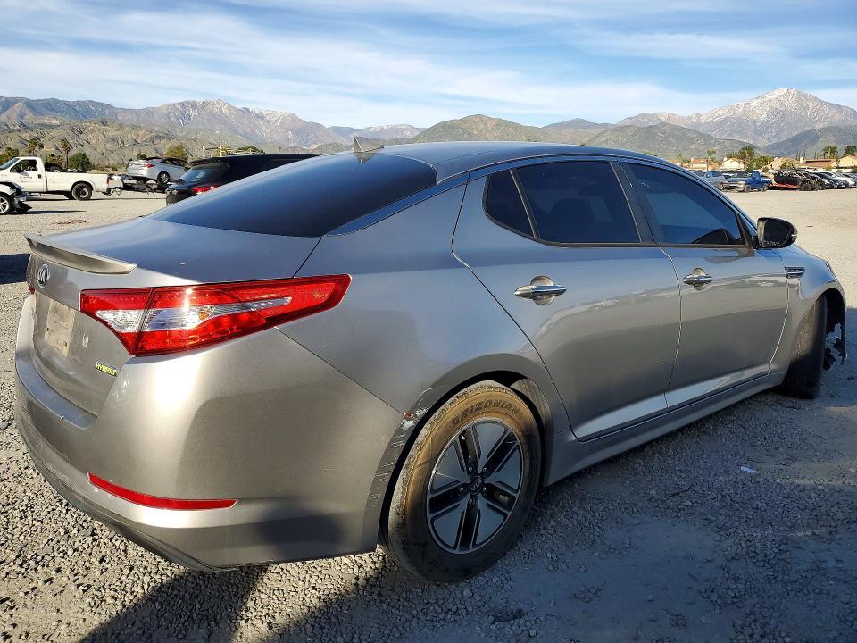 KNAGM4ADXC5033149 2012 KIA OPTIMA HYBRID photo no. 3