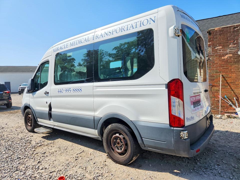 2016 FORD TRANSIT T-150 — Фото 2 из 12