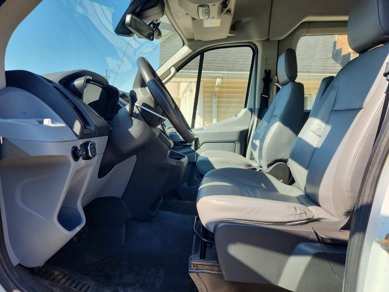 2016 FORD TRANSIT T-150 — Фото 7 из 12
