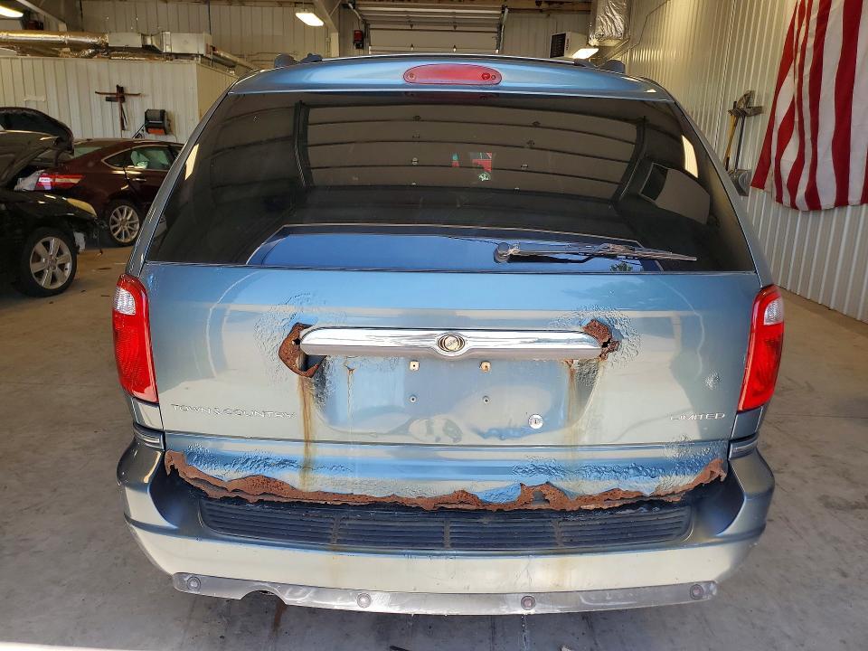 2006 CHRYSLER TOWN & COUNTRY LIMITED — Фото 6 из 13