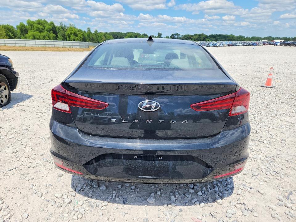 2020 HYUNDAI ELANTRA SEL — Фото 6 из 12