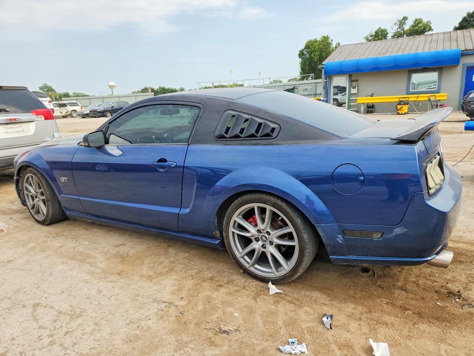 2006 FORD MUSTANG GT — Фото 2 из 12