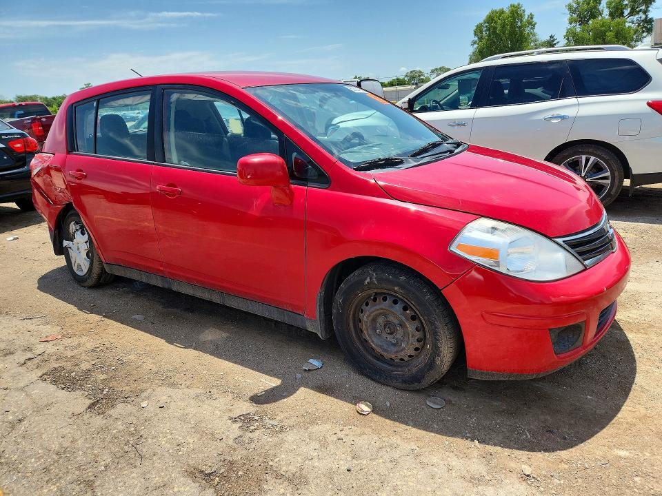 2012 NISSAN VERSA 1.8 S — Фото 4 из 12