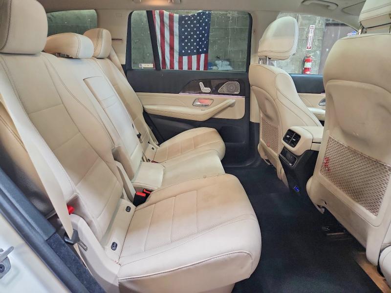 2024 MERCEDES-BENZ GLS 450 4MATIC — Фото 11 из 14