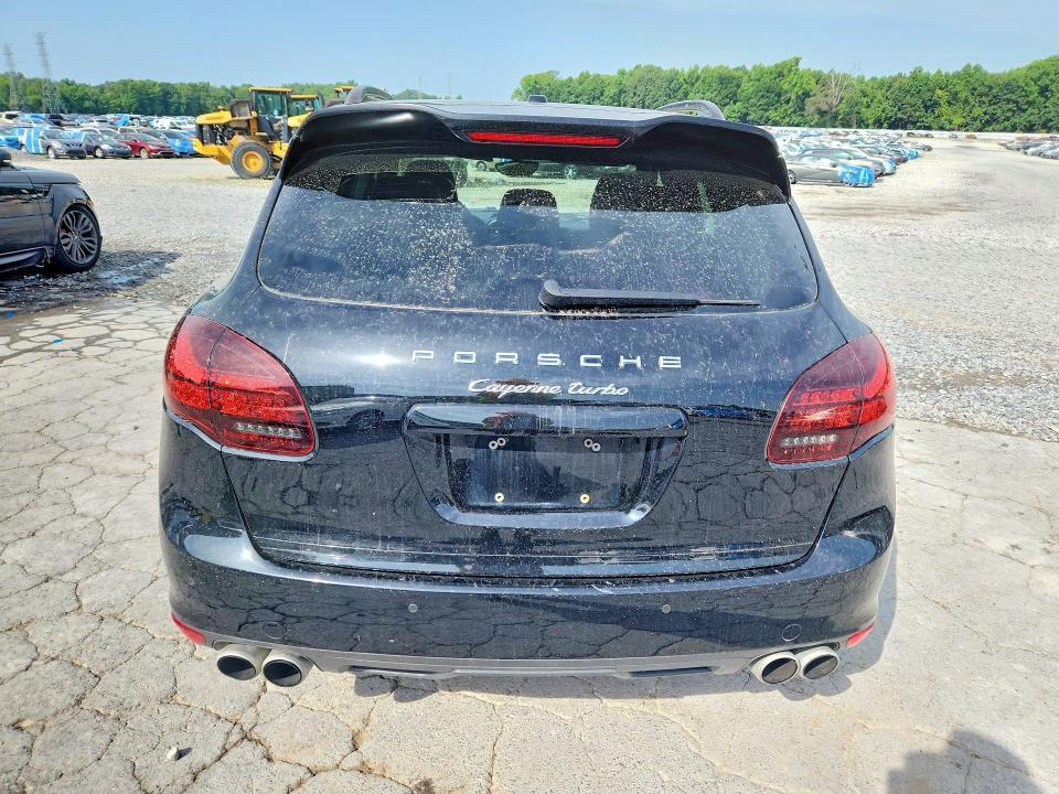 2012 PORSCHE CAYENNE TURBO — Фото 6 из 13