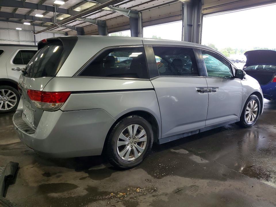 2016 HONDA ODYSSEY SE — Фото 3 из 13