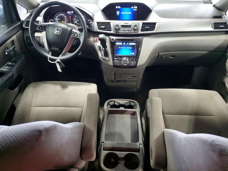 2016 HONDA ODYSSEY SE — Фото 8 из 13