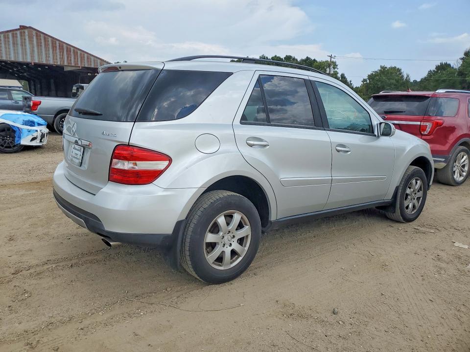 2006 MERCEDES-BENZ ML 350 — Фото 3 из 13