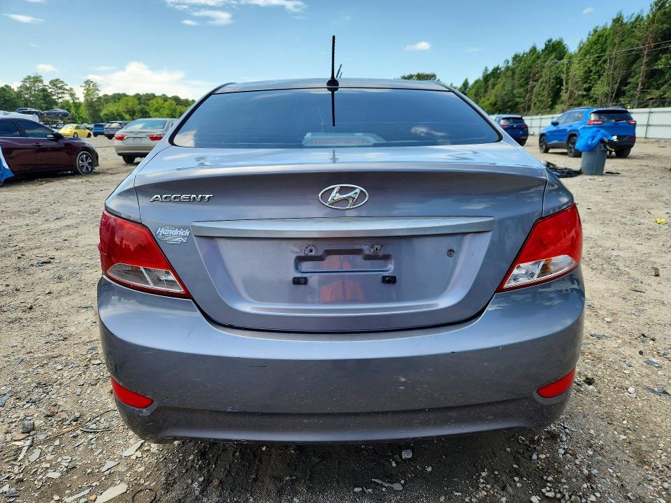 2016 HYUNDAI ACCENT SE — Фото 6 из 12