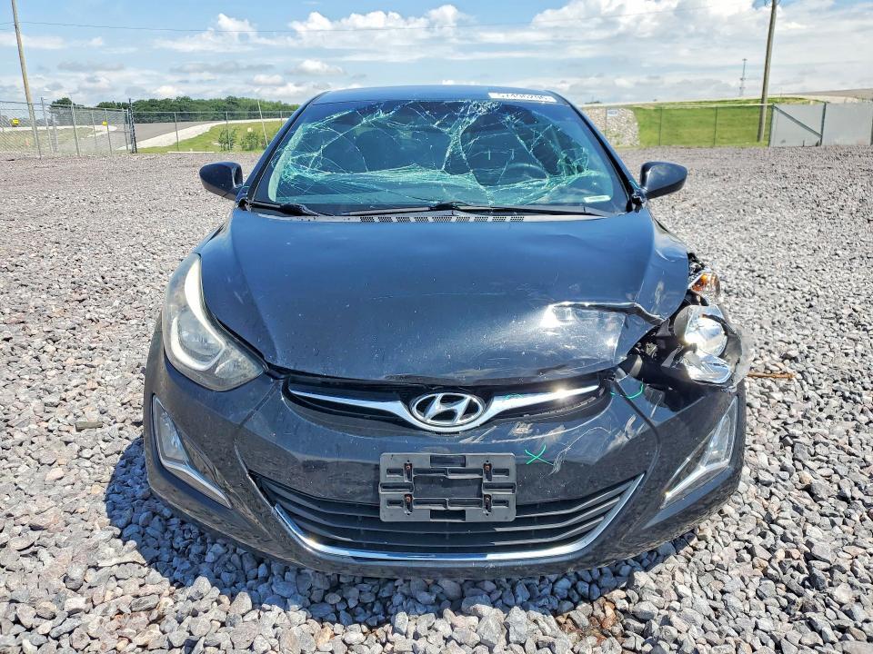 2016 HYUNDAI ELANTRA SE — Фото 5 из 12