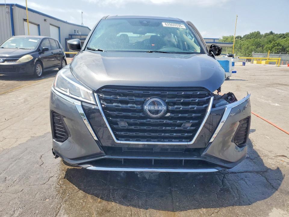 2024 NISSAN KICKS S — Фото 5 из 13